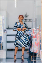 Elegant abstract print midi dress