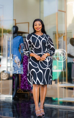 Elegant black and white swirl print shift dress