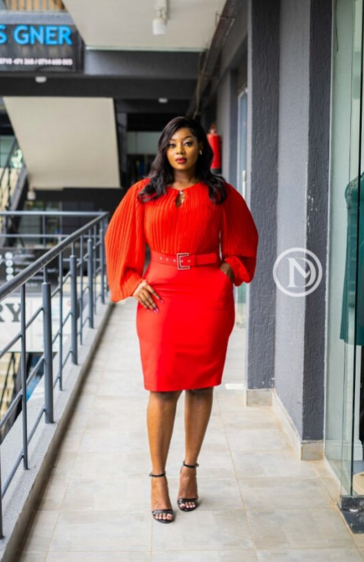 Elegant scarlet red sheath dress