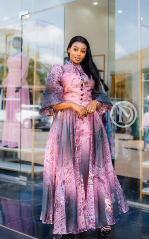 Elegant pink ombre floral maxi dress