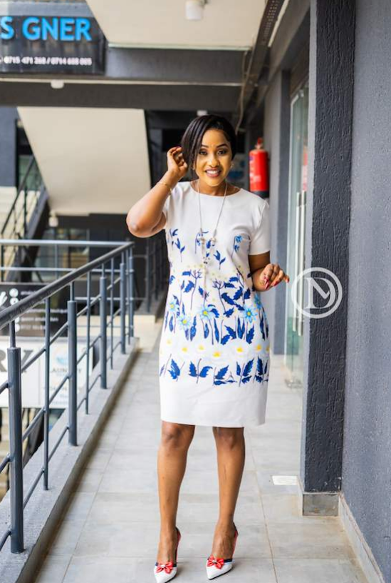 Elegant floral shift dress