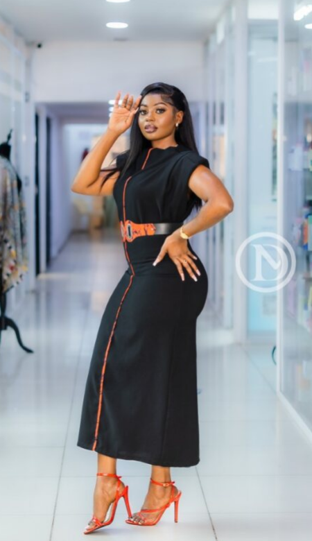 Elegant black midi dress