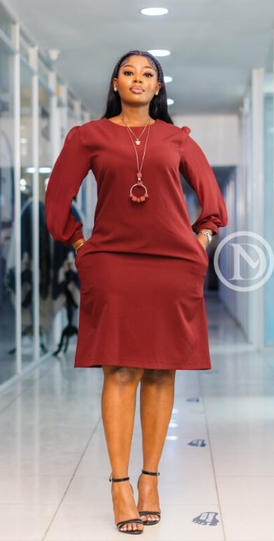 Elegant burgundy shift dress