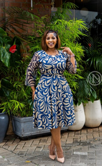 Elegant blue and white artistic print midi dress