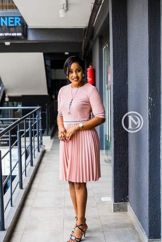 Elegant pink pleated dress