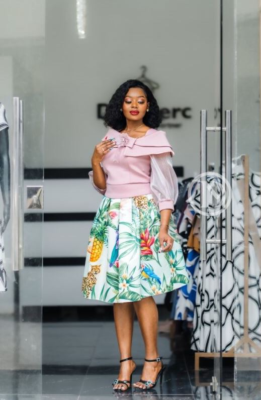 Elegant top and tropical print skirt