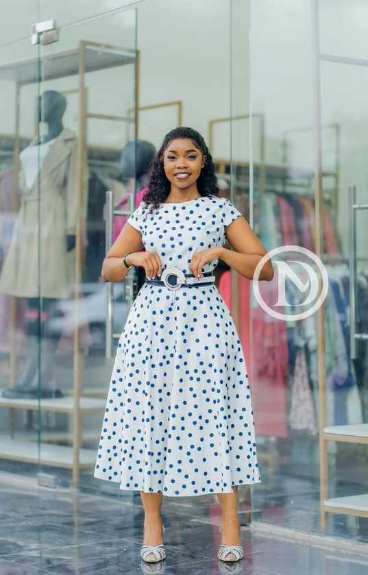 Short sleeved dress