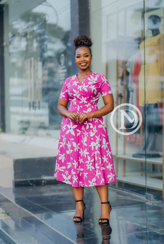 Short sleeved dress