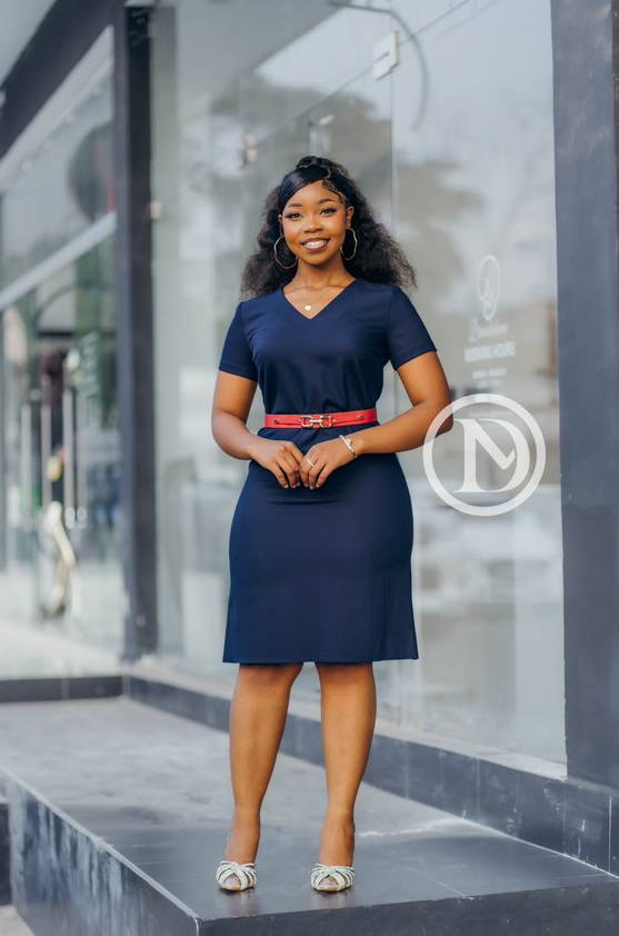 Short sleeved dress