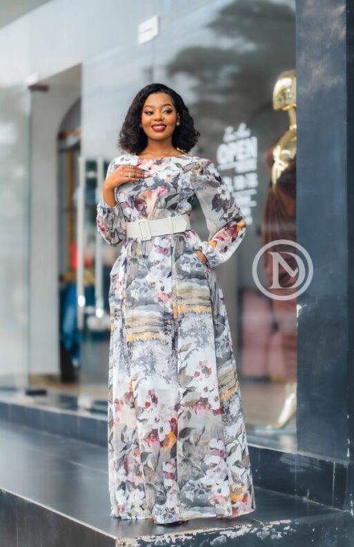 Elegant floral maxi dress