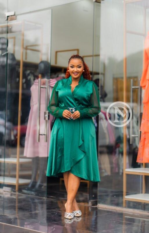 Elegant emerald green dress