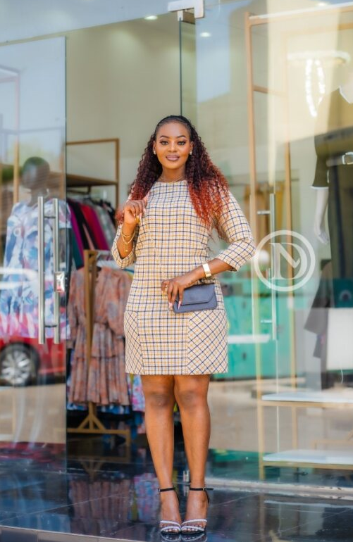 Elegant, chic, beige plaid tweed dress